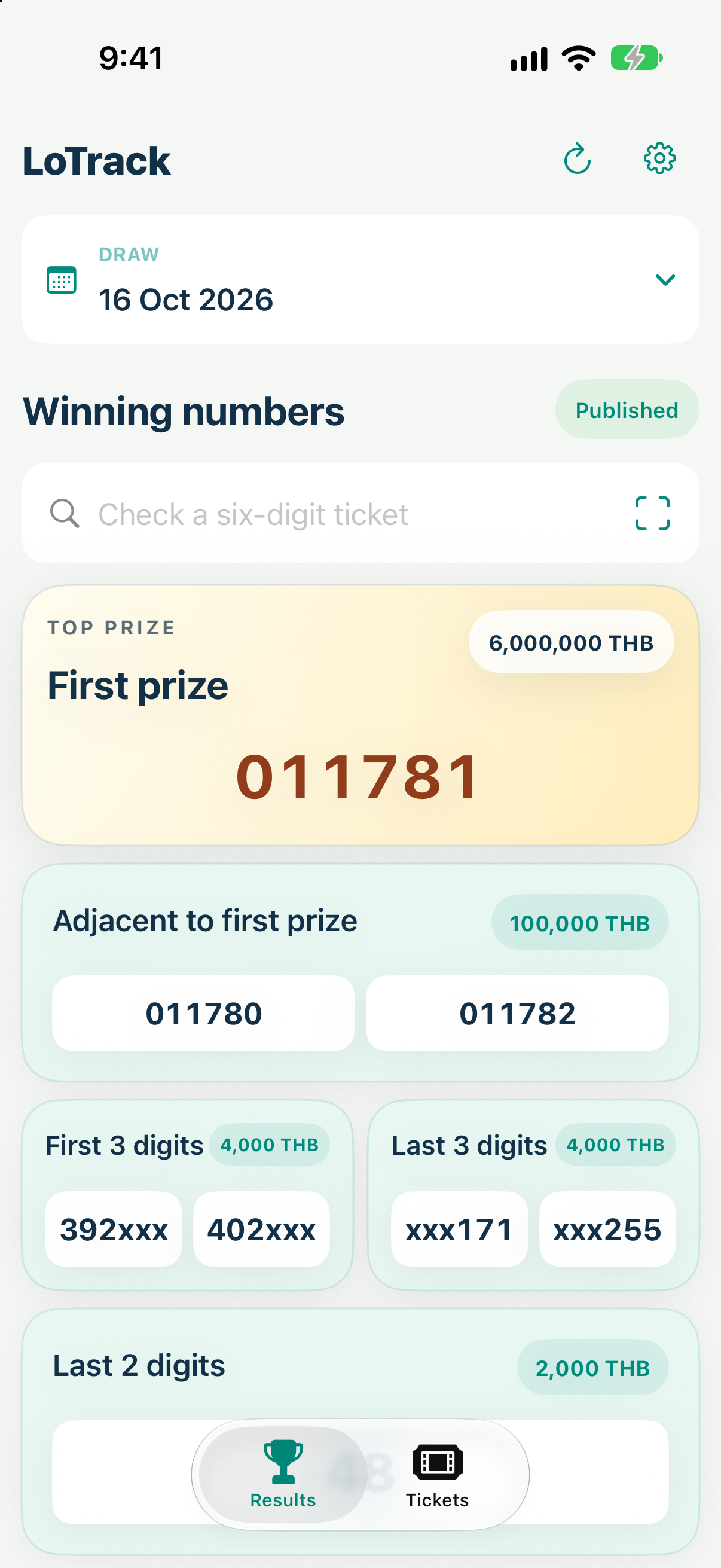 LoTrack results screen showing the draw selector and prize categories